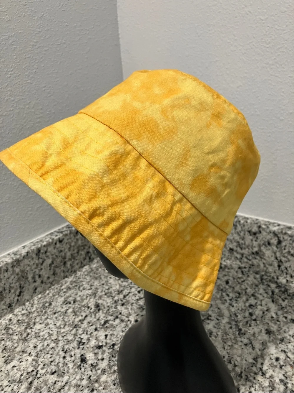 ZARA Unisex yellow, Cotton tie-dye bucket hat | S/M